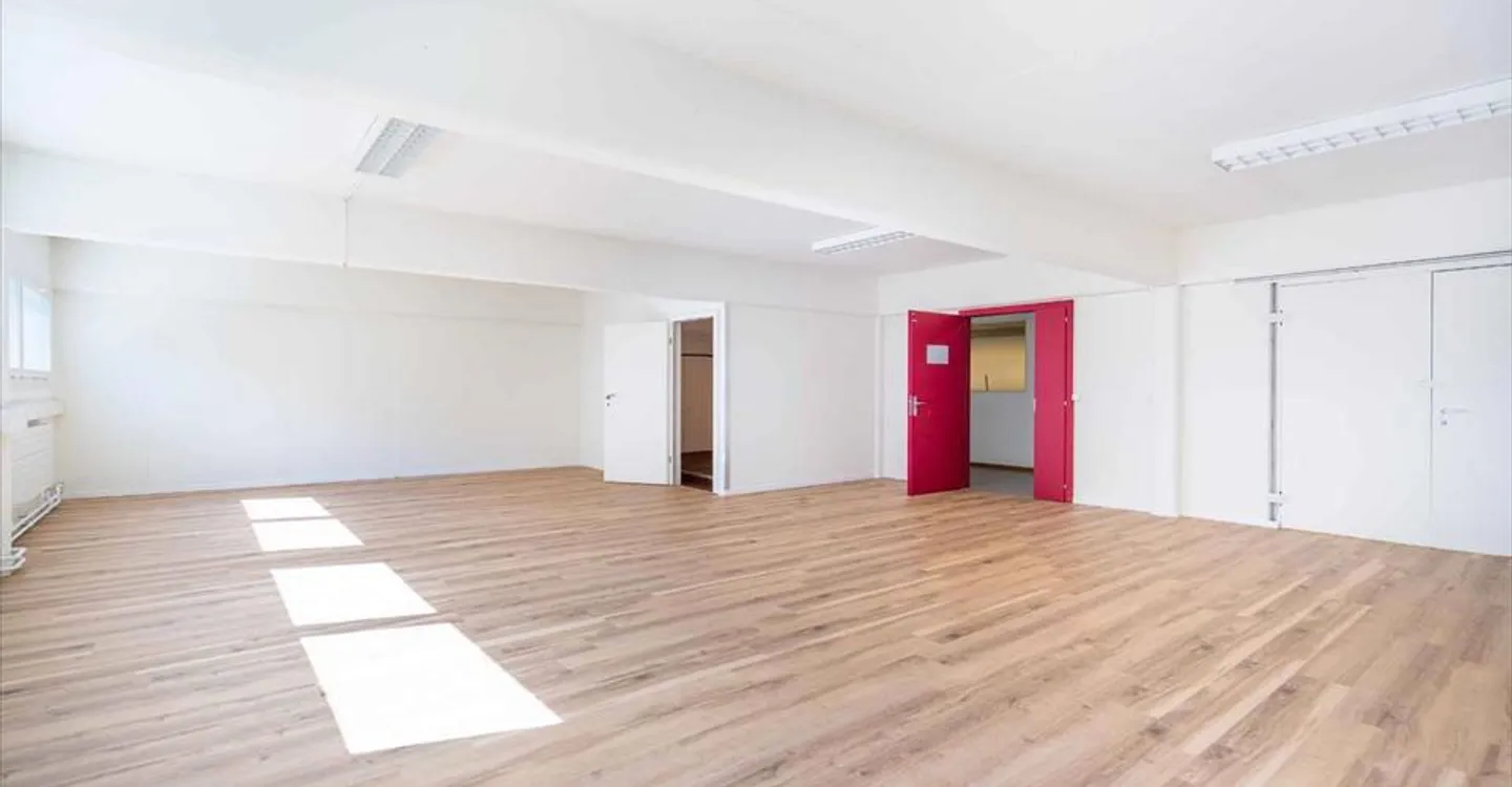 Spazio ufficio in affitto - Foto 4 di 8