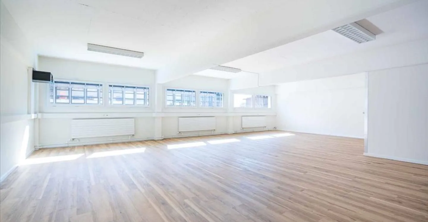 Spazio ufficio in affitto - Foto 5 di 8