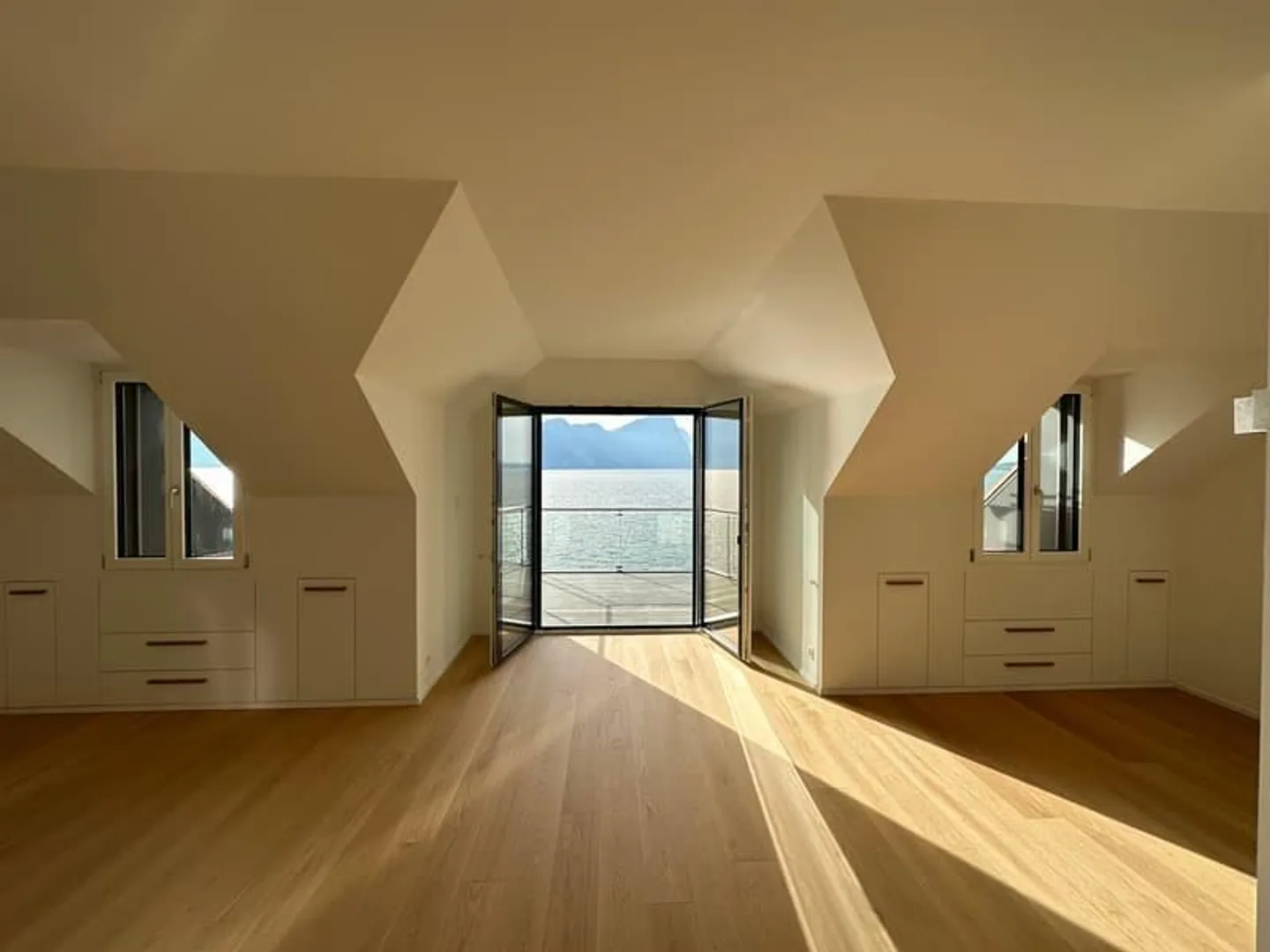 Appartamento attico incomparabile direttamente sul lago di Lucerna - Foto 11 di 27