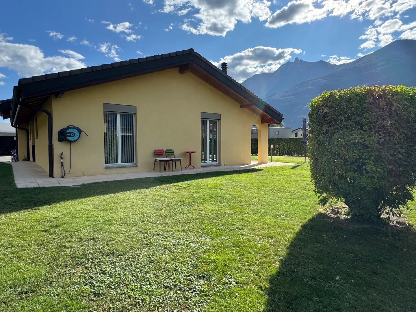 Villa - 4.5 Rooms - Plot 1,200 m2 - FULLY - EXCLUSIVITY - Photo 6 of 13