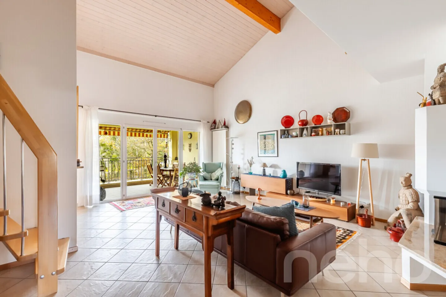 Magnificent penthouse with mezzanine in a high-end residence - Photo 3 of 12