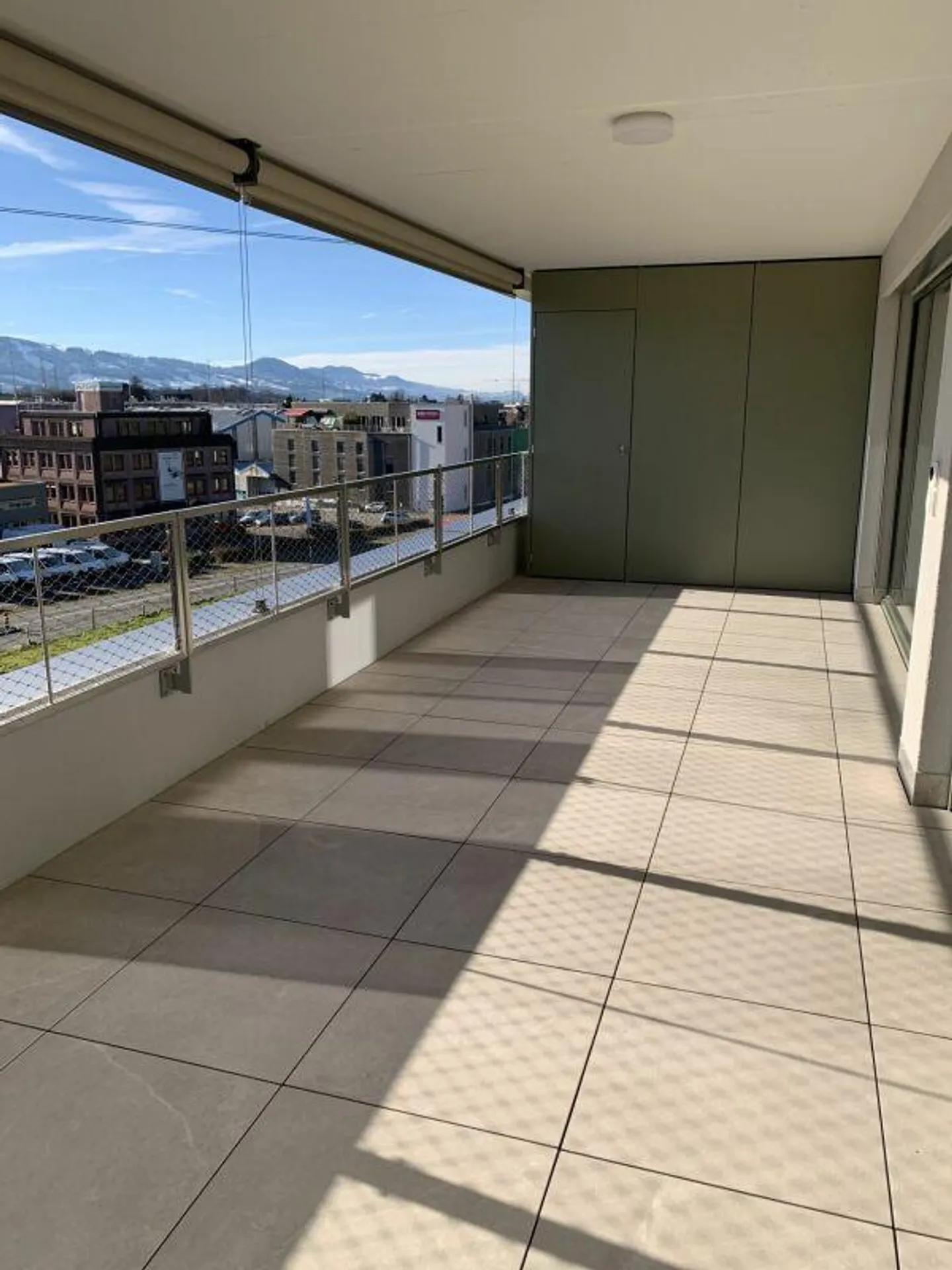 Appartamento moderno di 2,5 locali come nuovo nel complesso SONNENBÜEL a Eschenbach - Foto 5 di 6