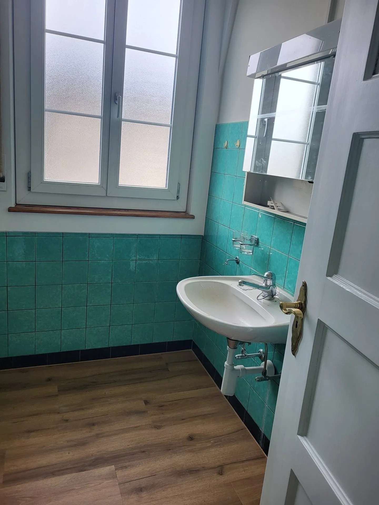 Appartement ancien avec beaucoup de charme 4.5 pièces dans un emplacement central à Bienne - Photo 10 sur 12