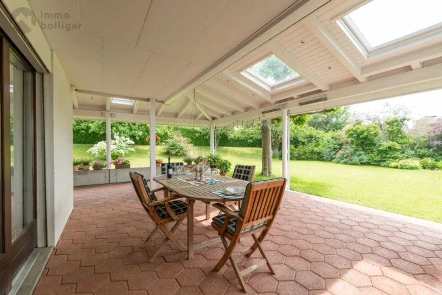 A home like no other – stylish architecture with veranda flair - Photo 2 of 16