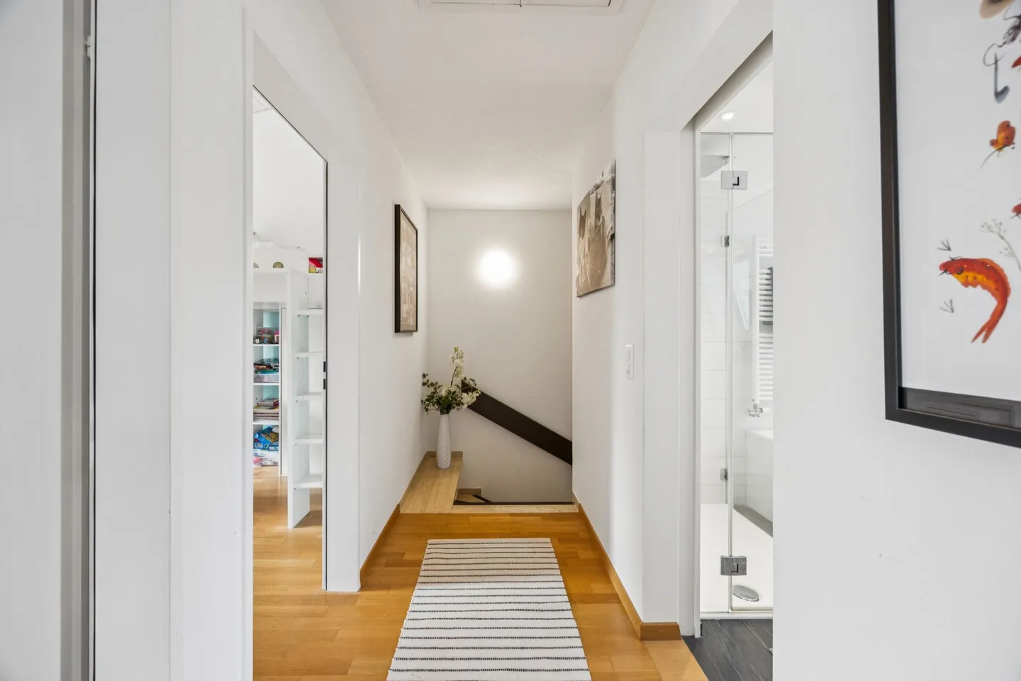 Familienfreundliches 5.5-Zimmer-Einfamilienhaus in Bonstetten - Foto 9 von 12