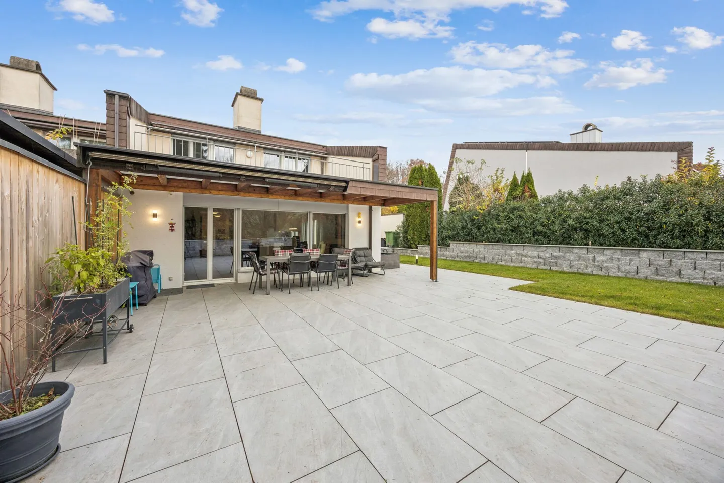 Familienfreundliches 5.5-Zimmer-Einfamilienhaus in Bonstetten - Foto 10 von 12