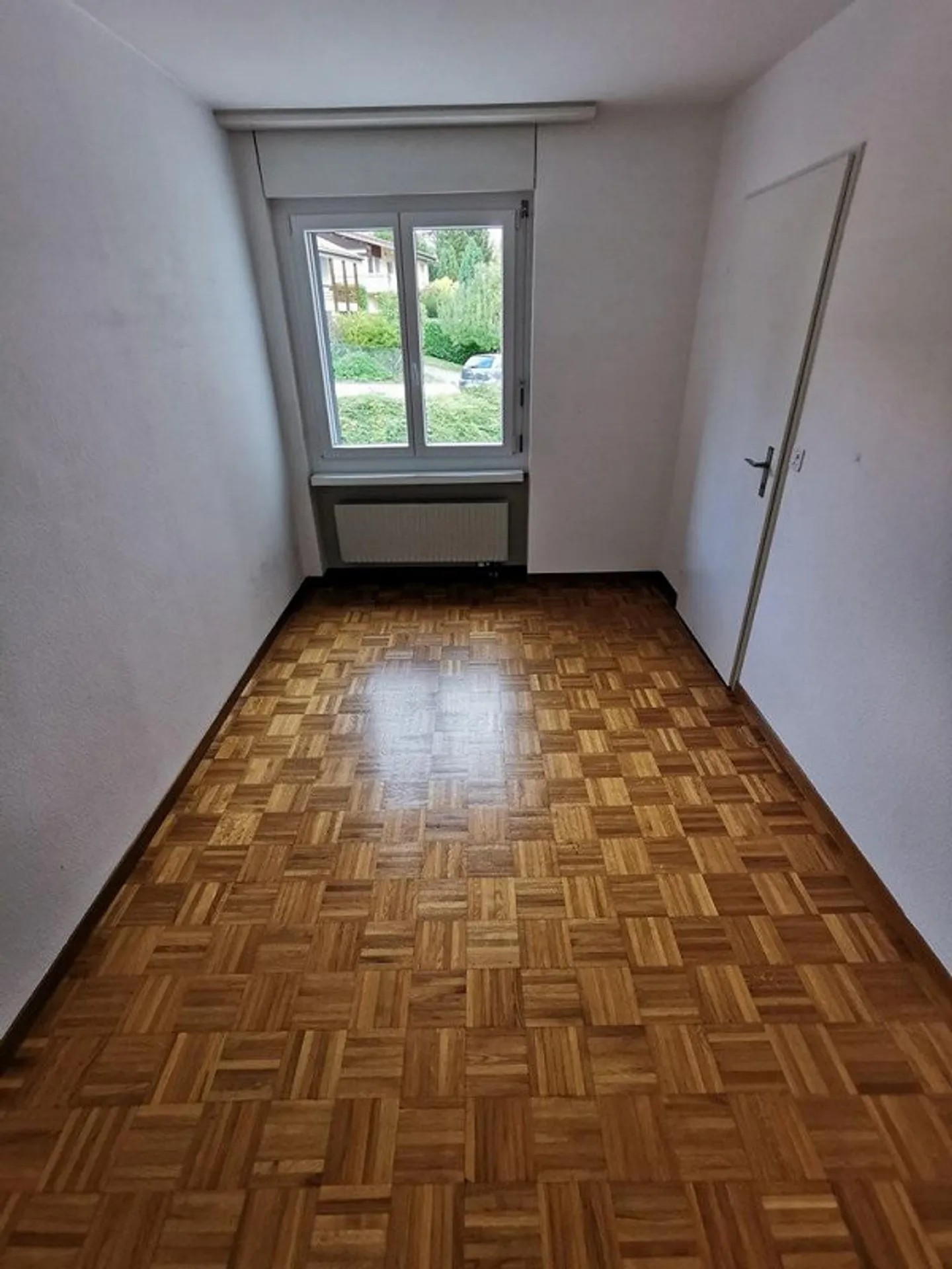 Quartiere tranquillo con ambiente verde - Foto 5 di 10