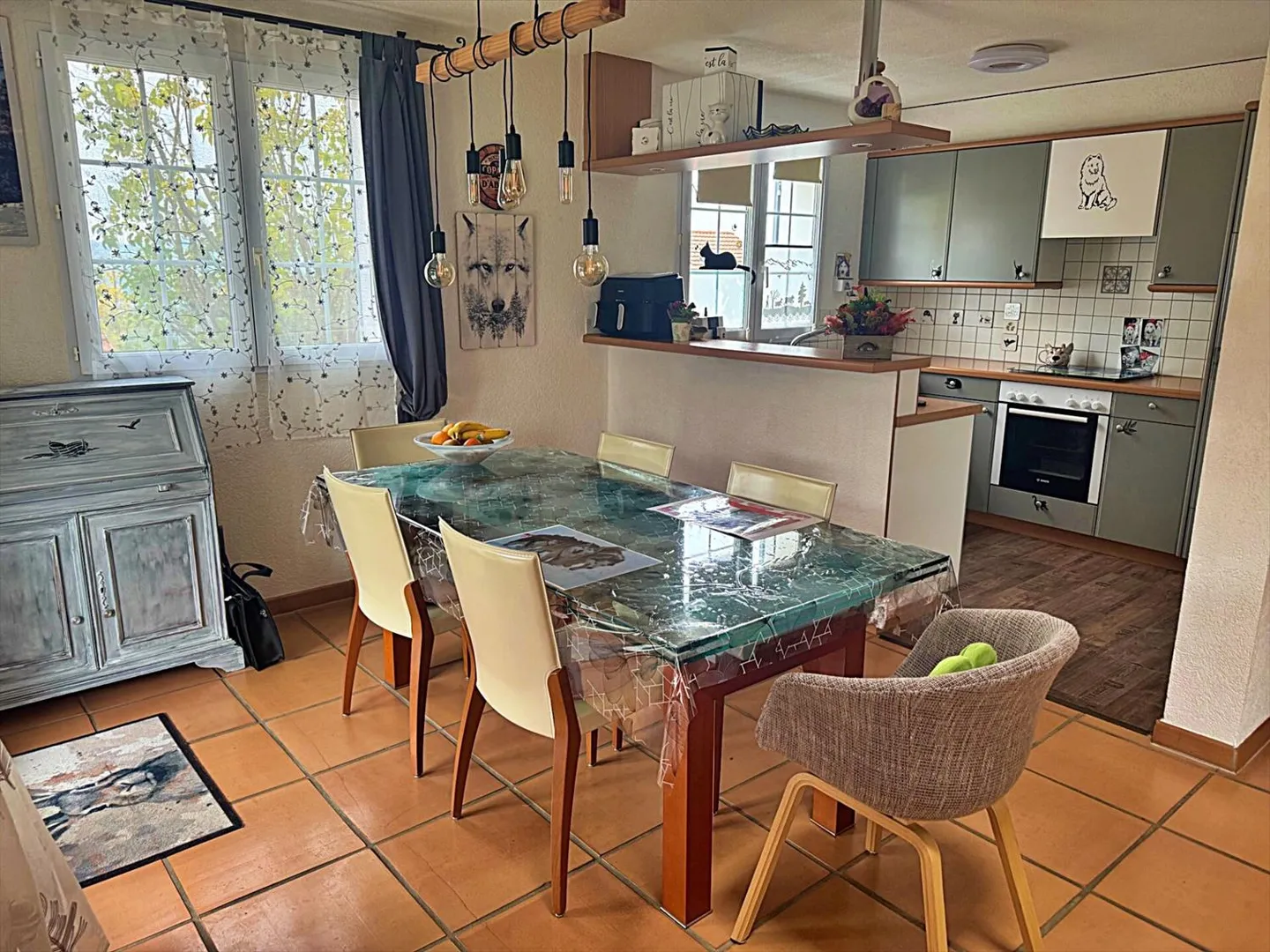 Superba villa indipendente con grande giardino in quartiere residenziale - Foto 11 di 13