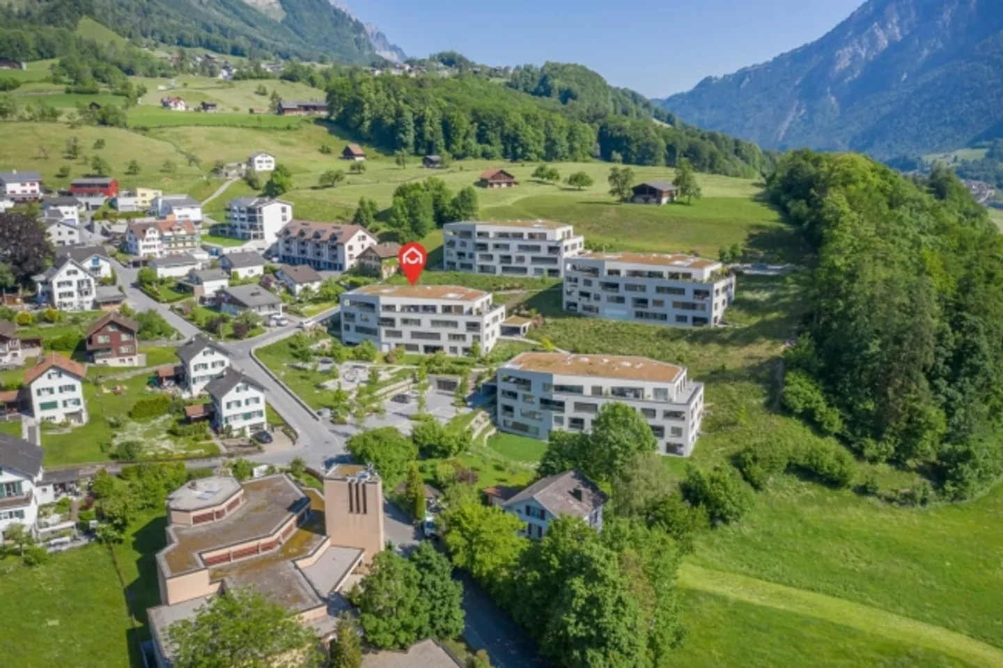 Appartement 4.5 pièces avec vue panoramique dégagée - Photo 1 sur 1