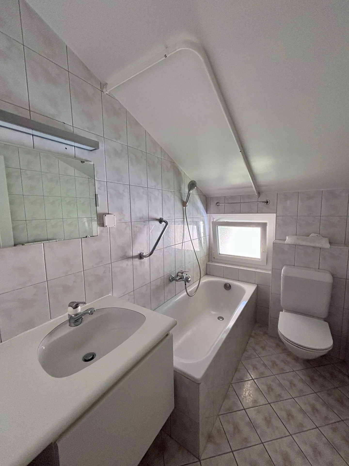 4.5-room apartment in the heart of Vouvry - Photo 10 of 10