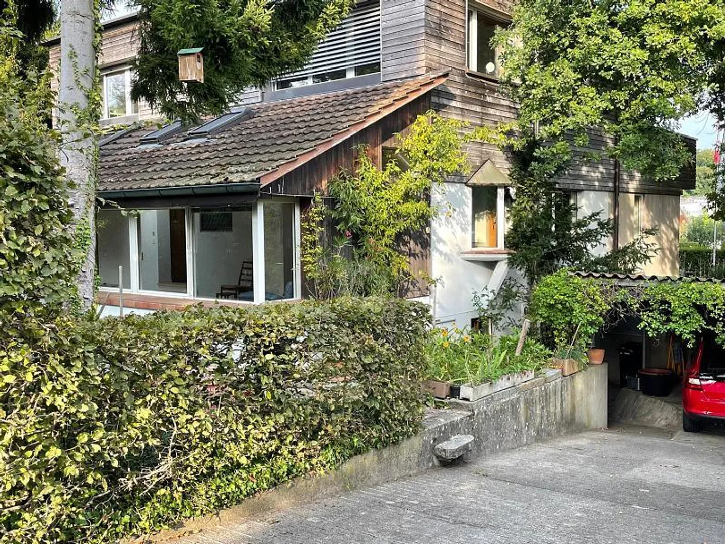 FRISCH RENOVIERT MIT GARTEN - Foto 1 von 6