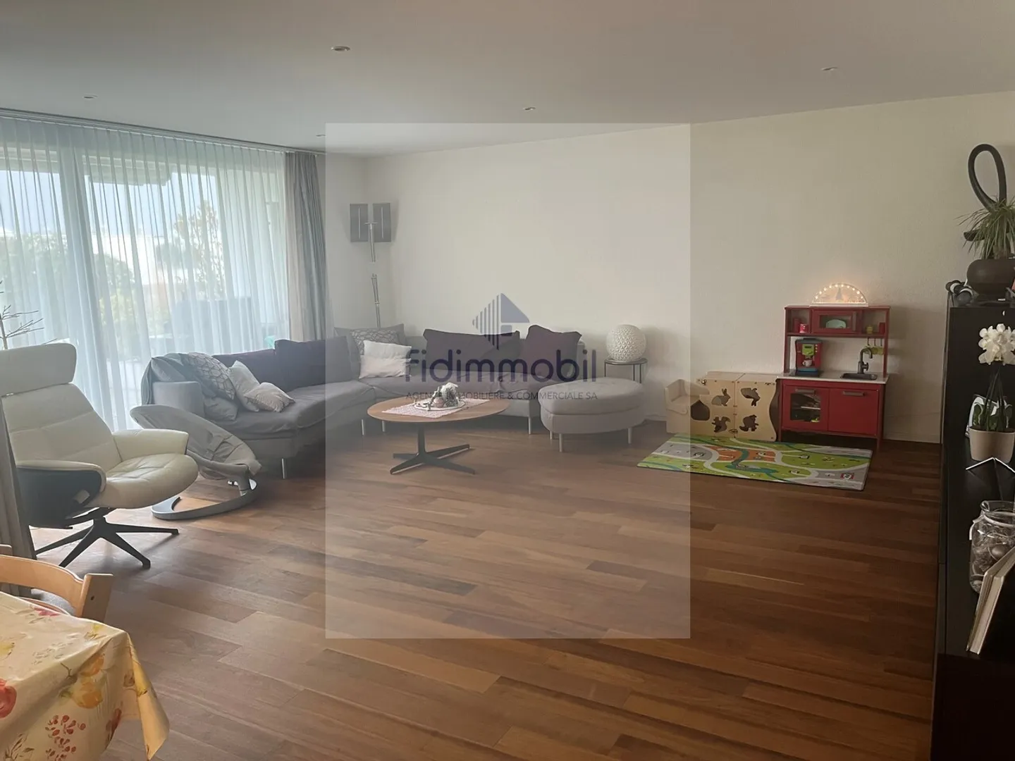 Magnifique appartement avec grande terrasse  - Foto 1 von 3