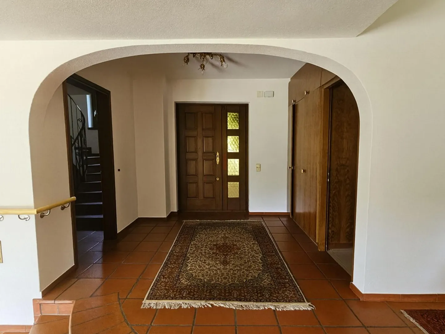 Exklusiv mit Pool im mediterranen Stil - Foto 6 von 13