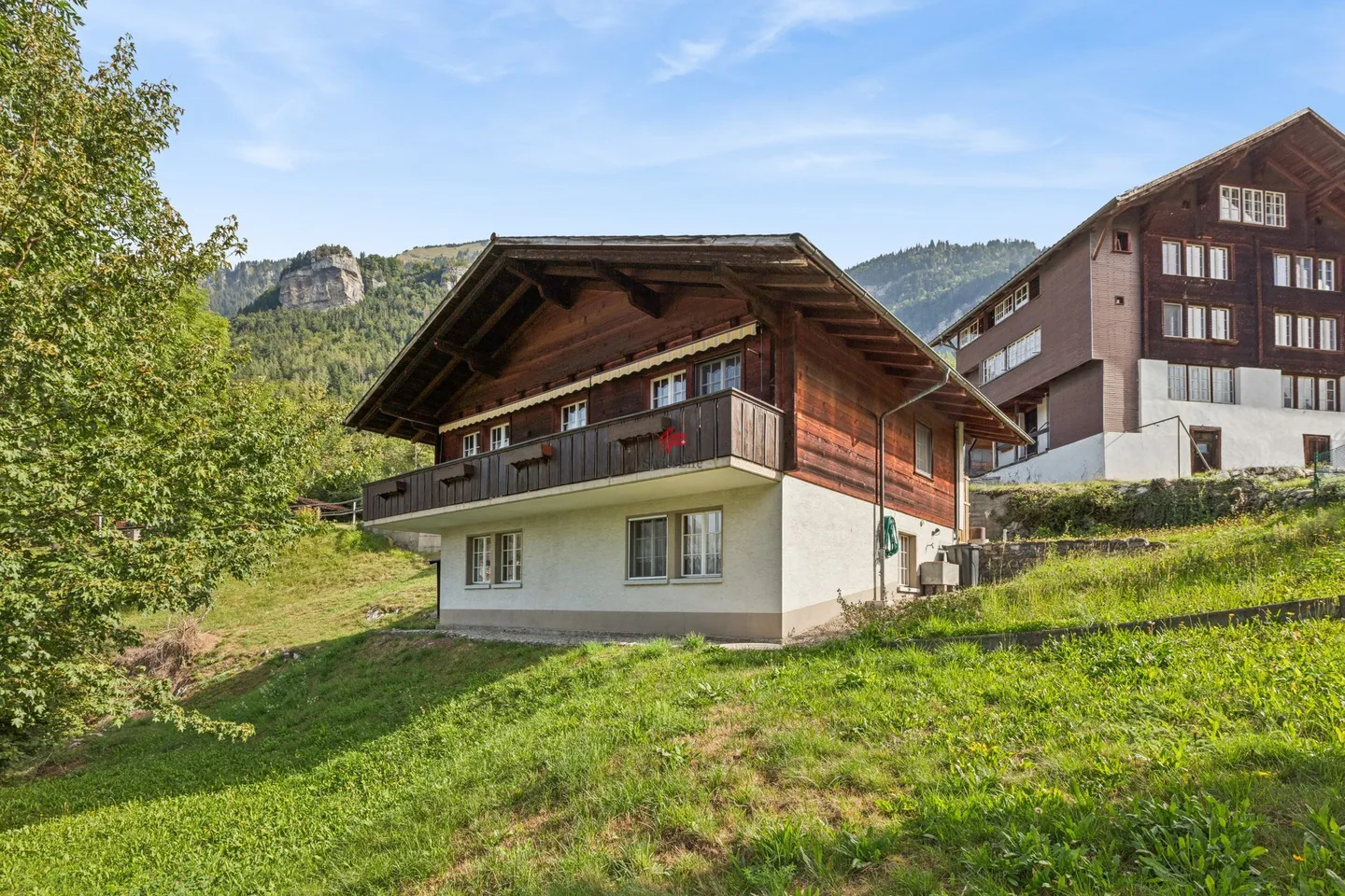 Charmantes Einfamilienhaus in Brienzwiler - Foto 1 von 10