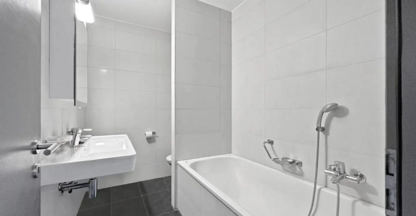 Spacieux Appartement avec Jardin - Photo 7 sur 10