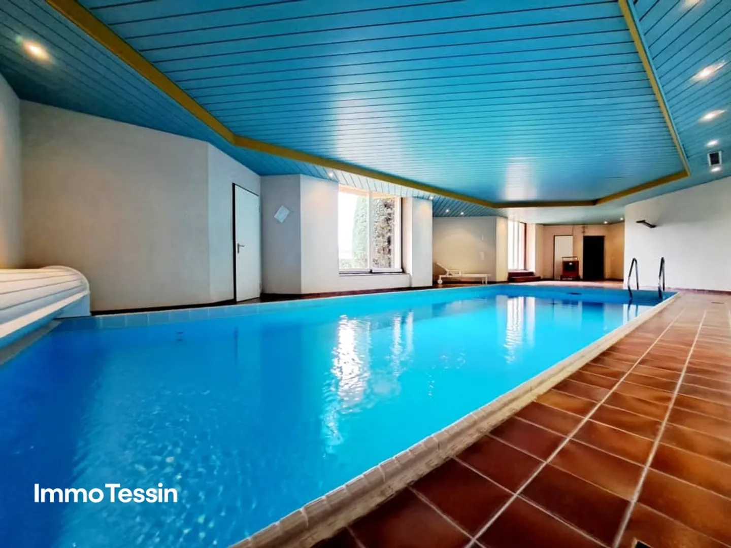 GELEGENHEIT: Luxuswohnung an top Lage mit Pool & Seesicht über Lugano auf den Lago Lugano - Foto 4 di 13
