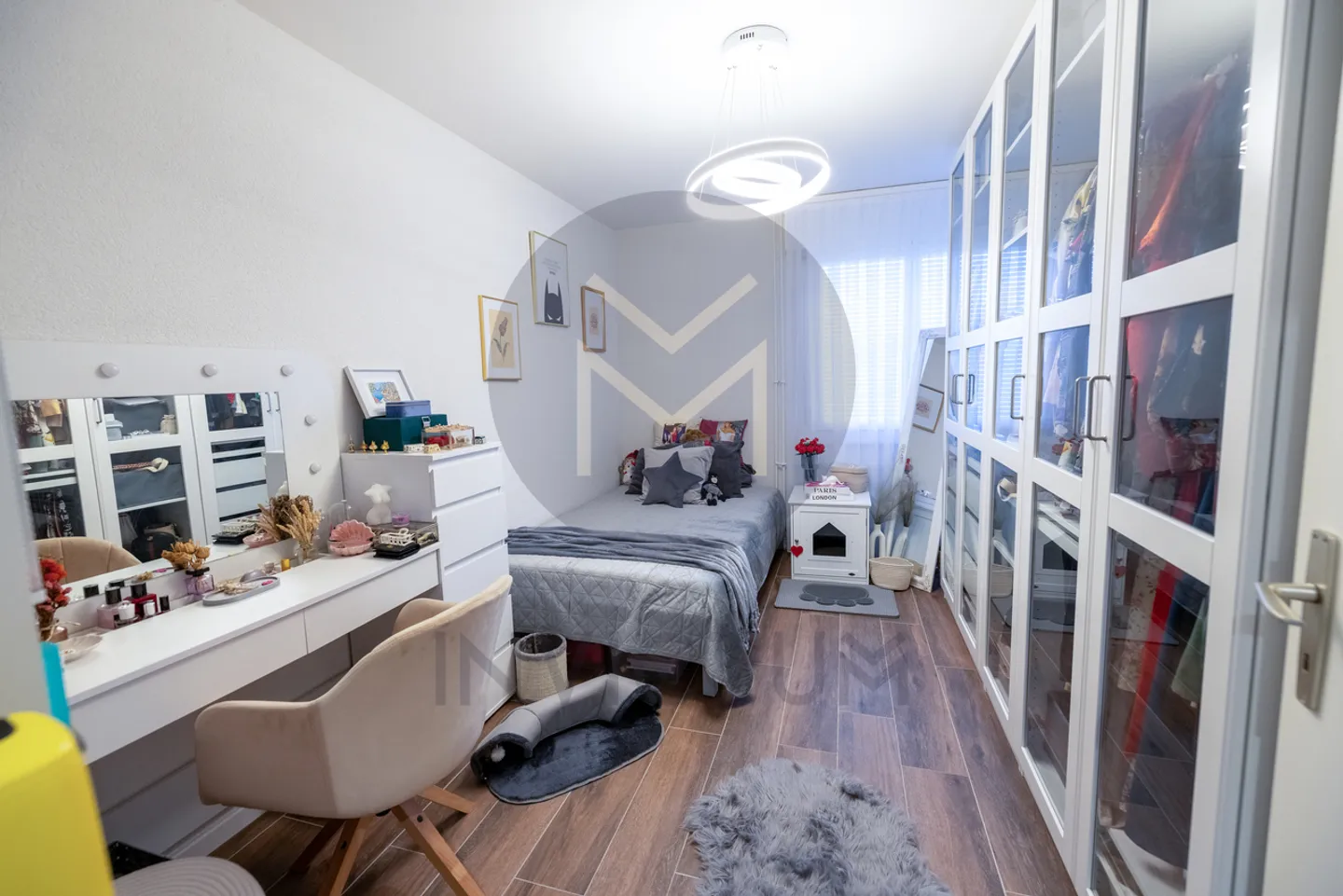 Große 3,5-Zimmer-Wohnung mit 231 m2 Garten zur Gestaltung - Foto 4 von 10