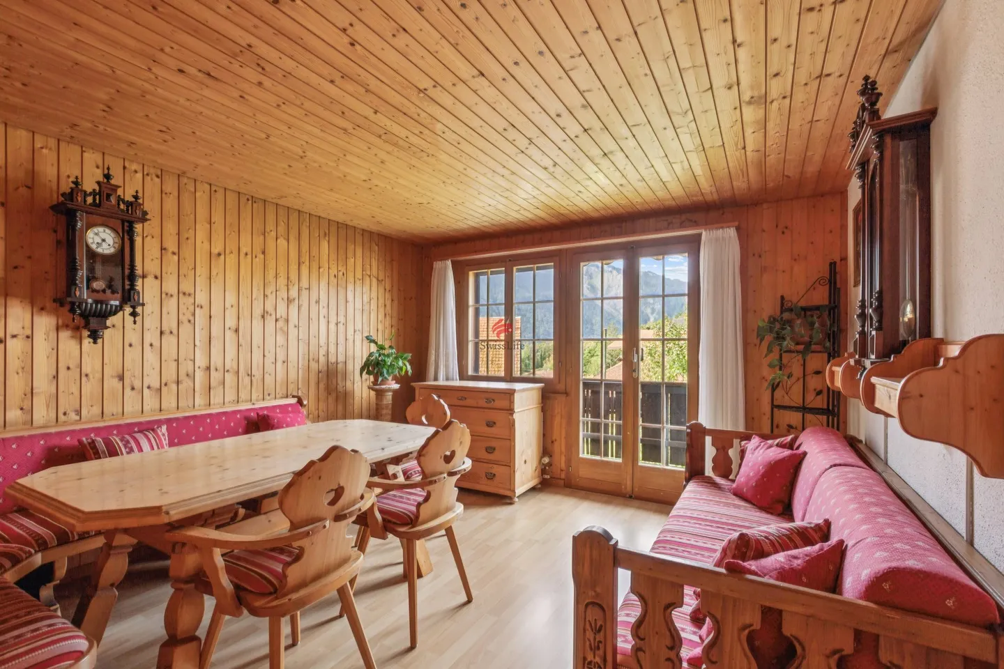 Charmantes Einfamilienhaus in Brienzwiler - Foto 3 von 10