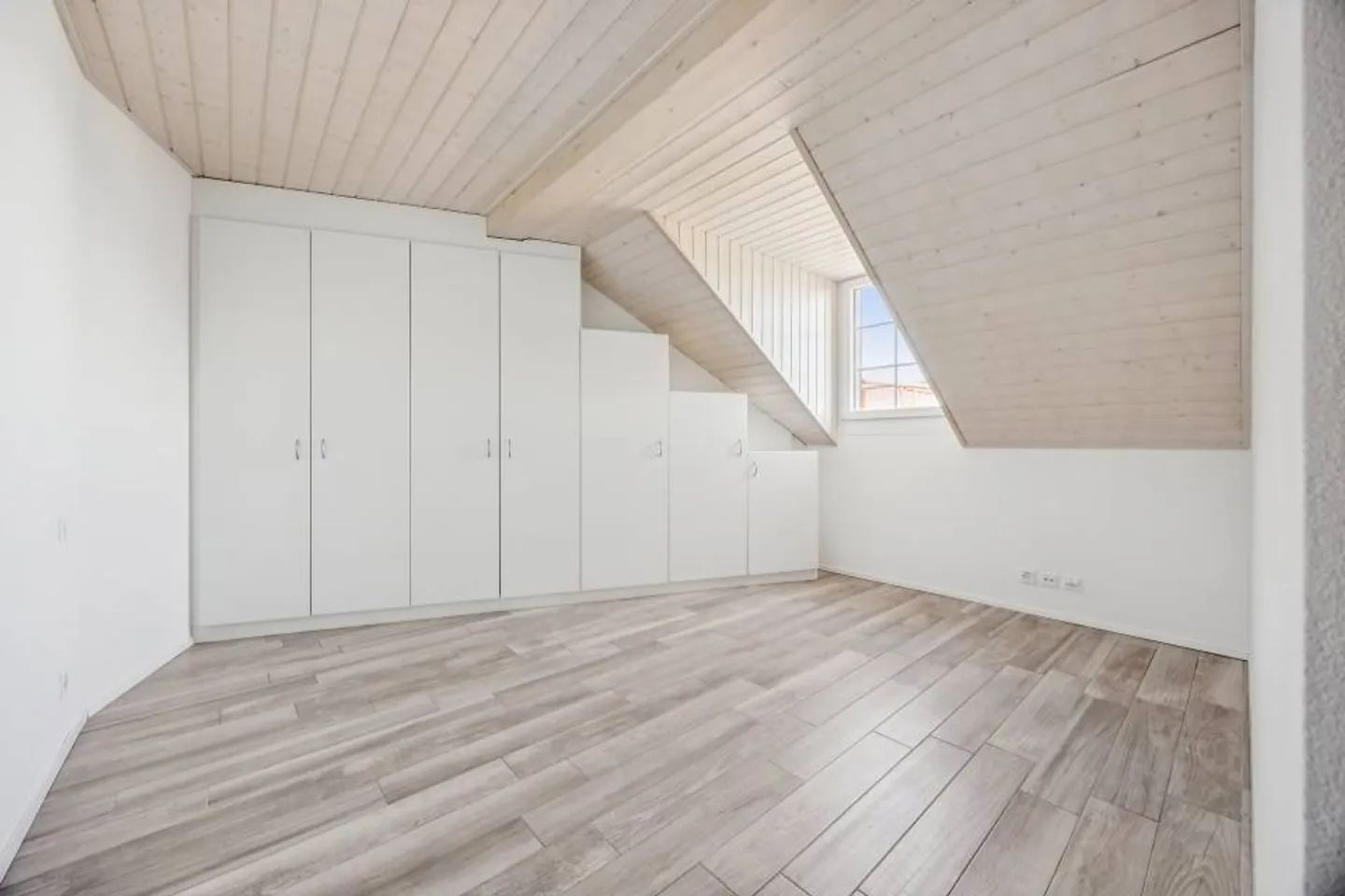 ESCLUSIVITÀ - Appartamento familiare con 4.5 stanze e vista panoramica - Foto 8 di 12