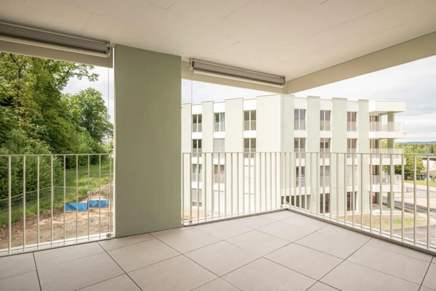 Modern apartment with a feel-good character - Photo 8 of 8