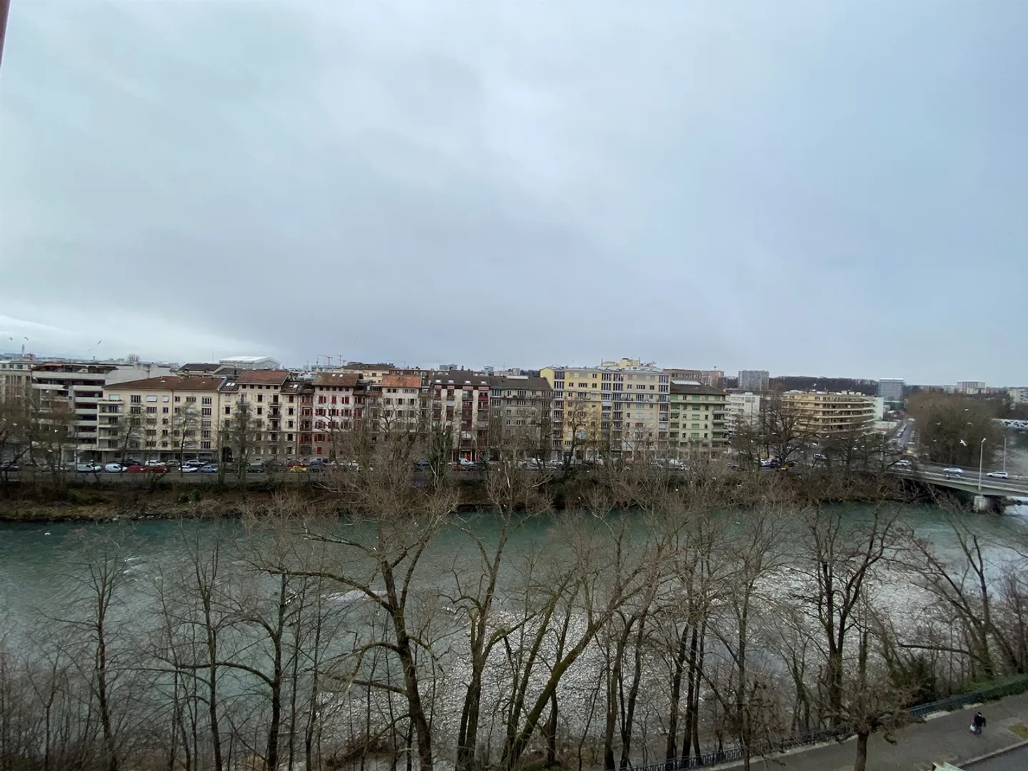 Appartement Charmant à Plainpalais - Photo 3 sur 8