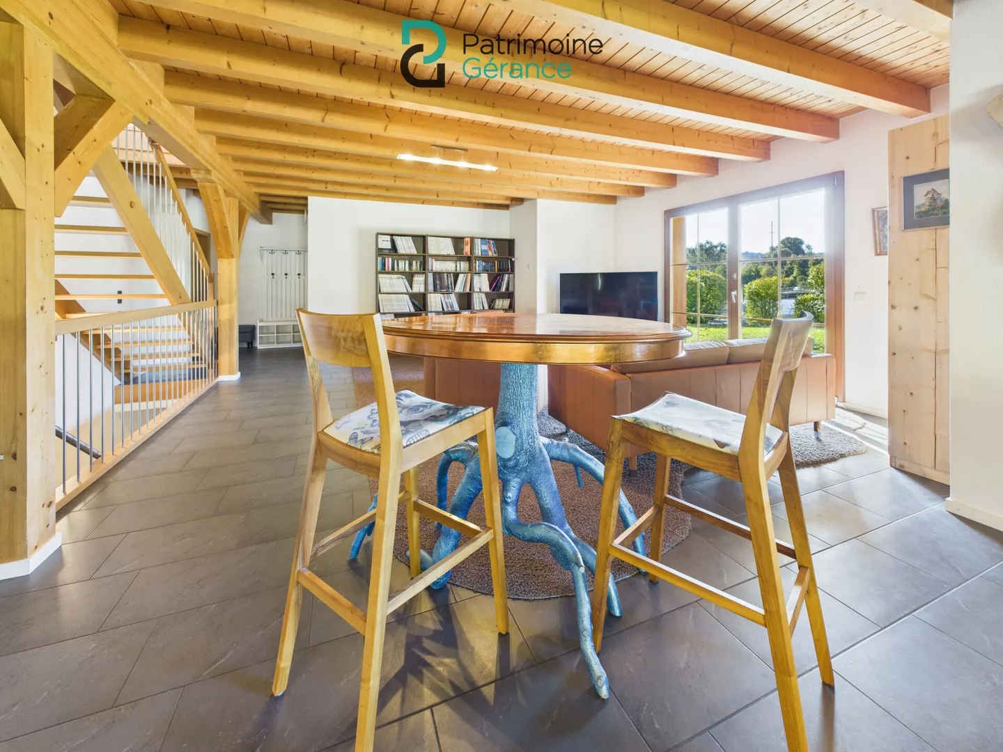 High-end shared accommodation in a detached house with garden and pool - Photo 11 of 19