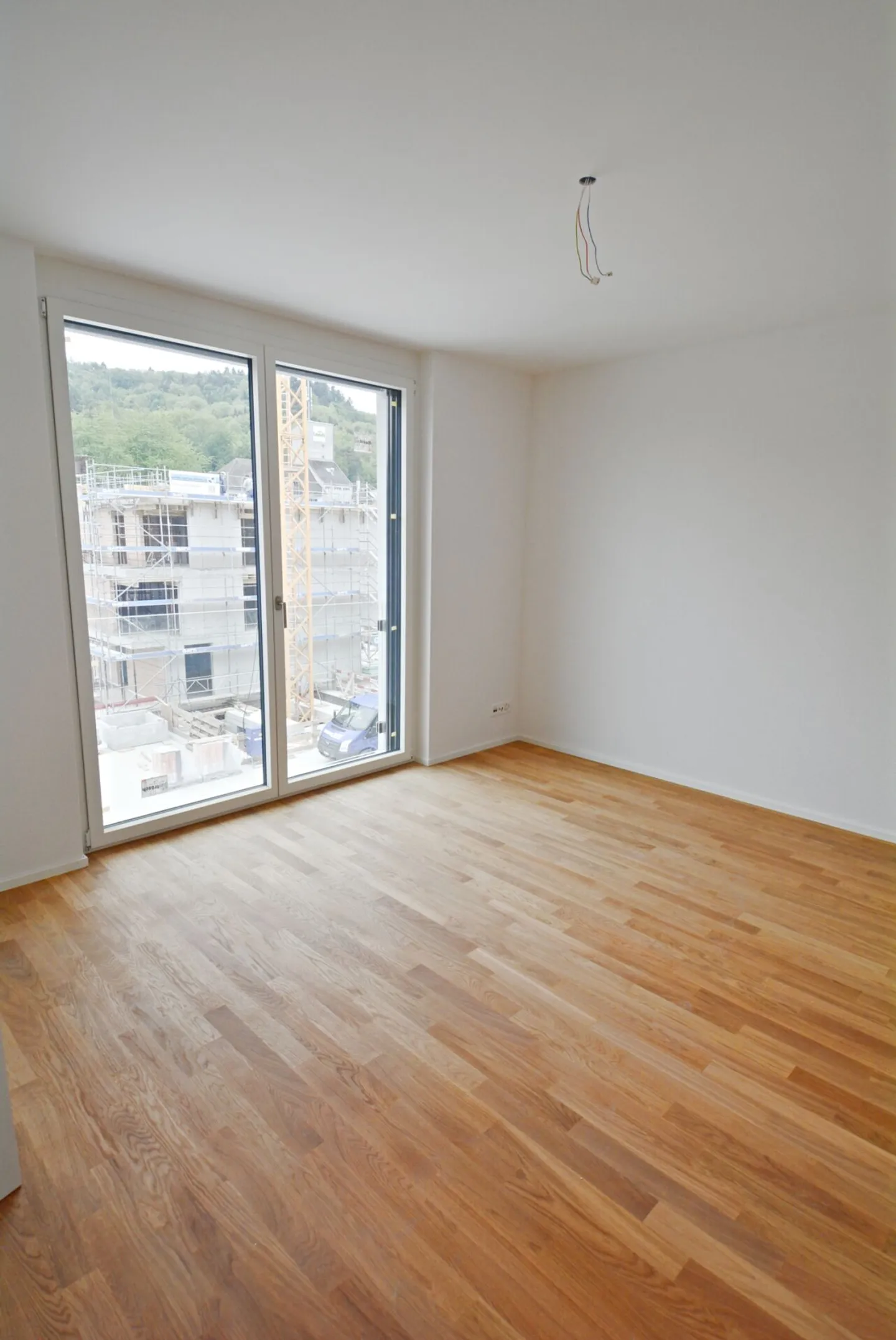 Appartement moderne 2.0 pièces dans un emplacement calme - disponible immédiatement - Photo 2 sur 5