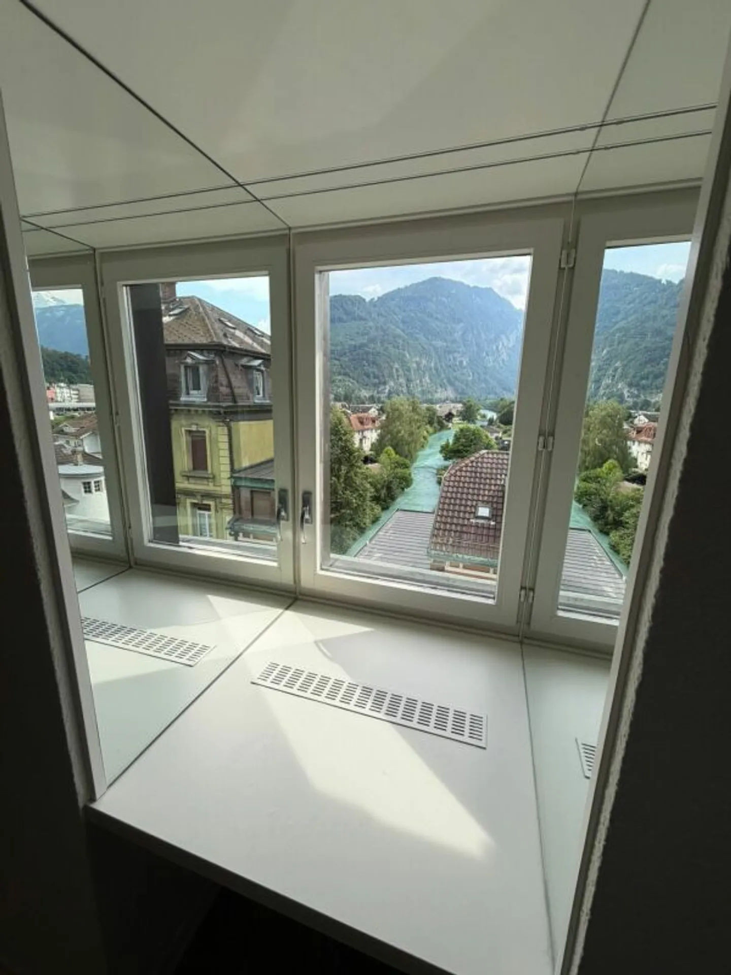 Modernes Apartment in Unterseen - Foto 4 von 7