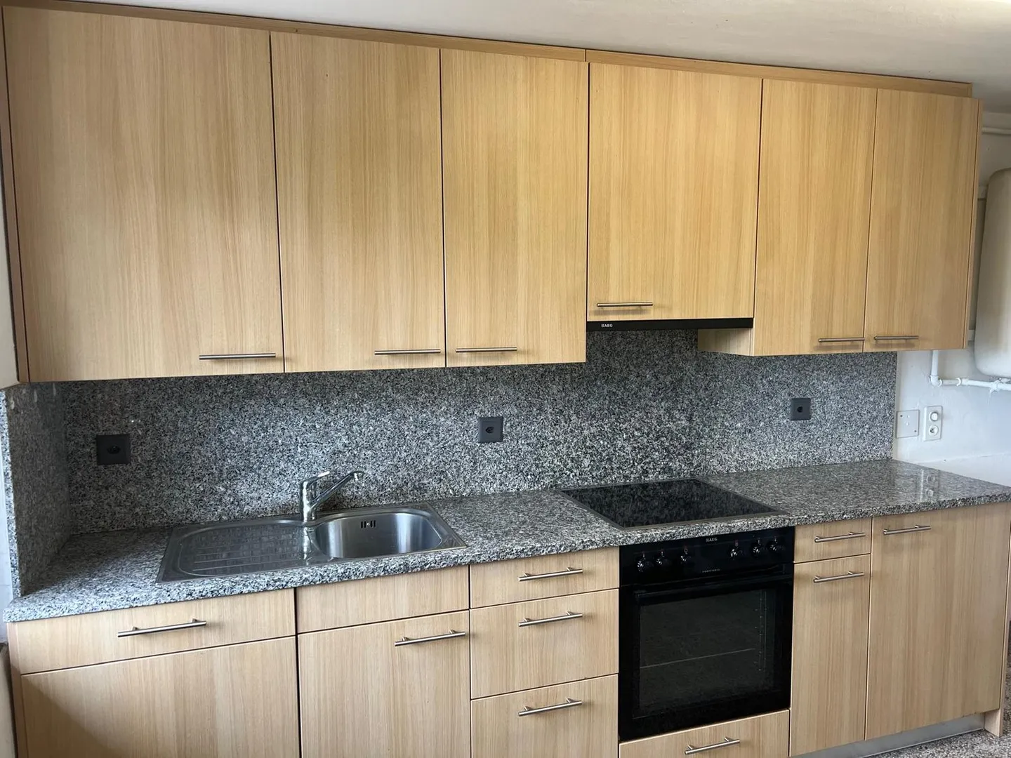 Charmantes Rustico mit atemberaubendem Panoramablick in Gordola - Foto 6 von 8