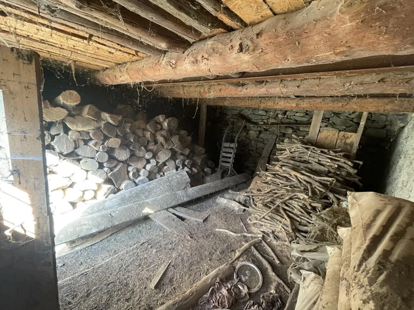 Charmantes Renovierungsprojekt - Foto 2 von 13