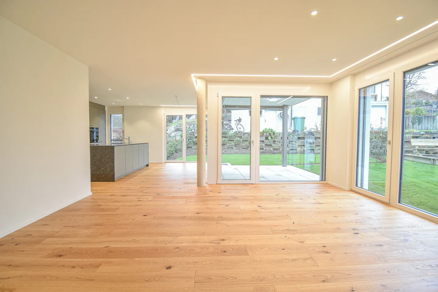 Appartamento in vendita - Foto 1 di 13