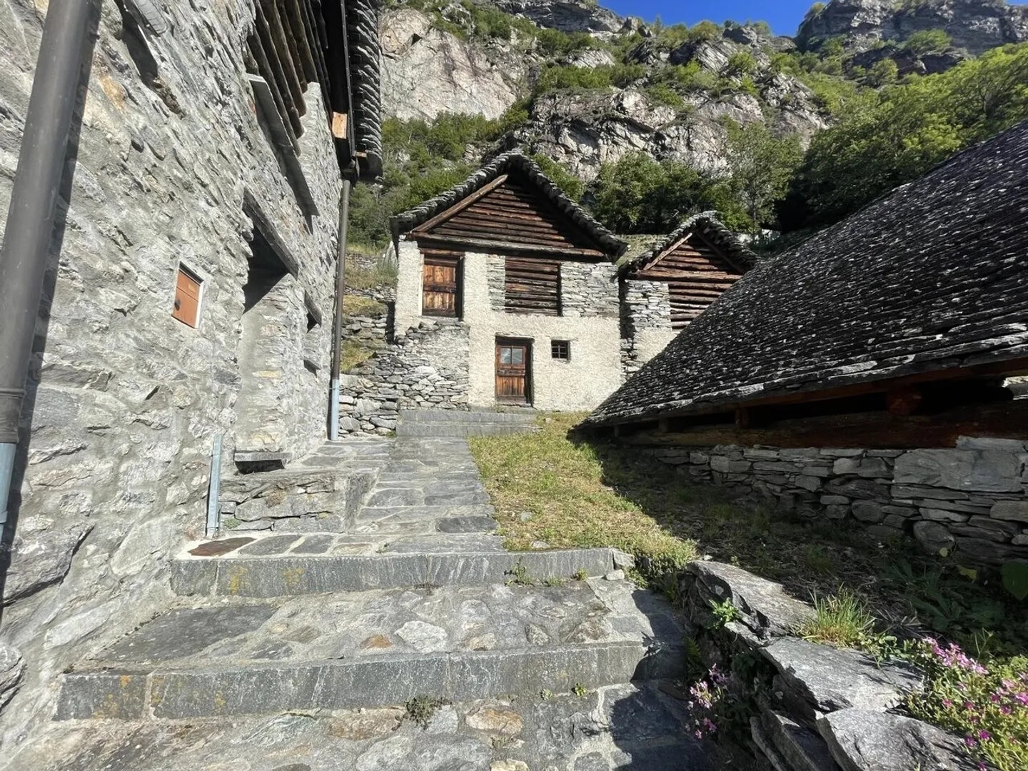 Charmantes Renovierungsprojekt - Foto 7 von 13