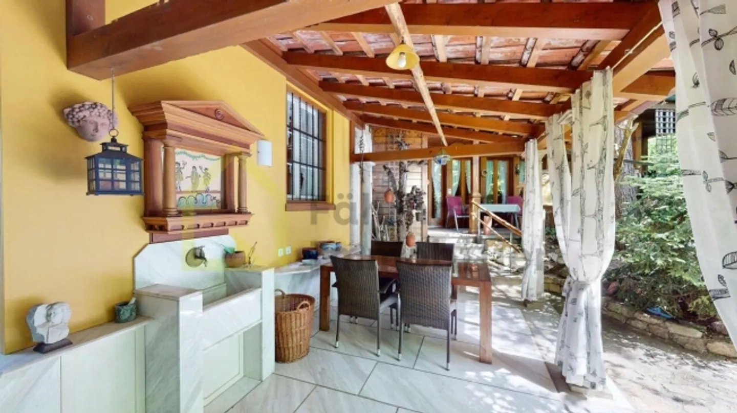 «Grosses Liebhaberobjekt mit idyllischem Garten» - Foto 14 von 16