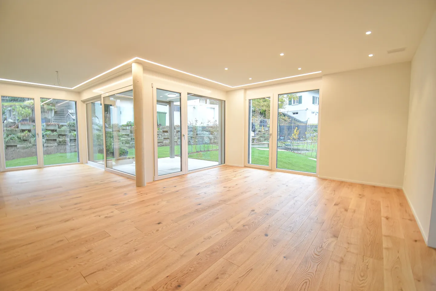 Appartamento in vendita - Foto 3 di 13