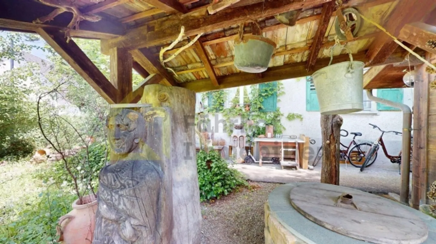 «Grosses Liebhaberobjekt mit idyllischem Garten» - Foto 15 von 16