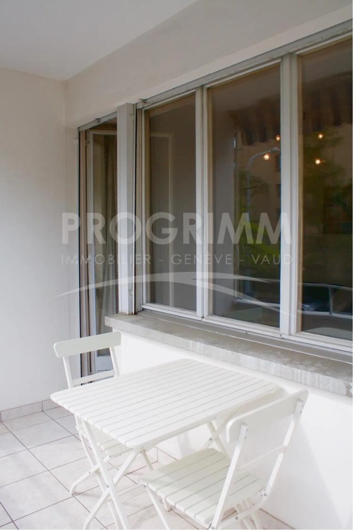Studio - Champel - Avenue de Miremont - 34m2 + Balcony 6.5m2 - Photo 6 of 8