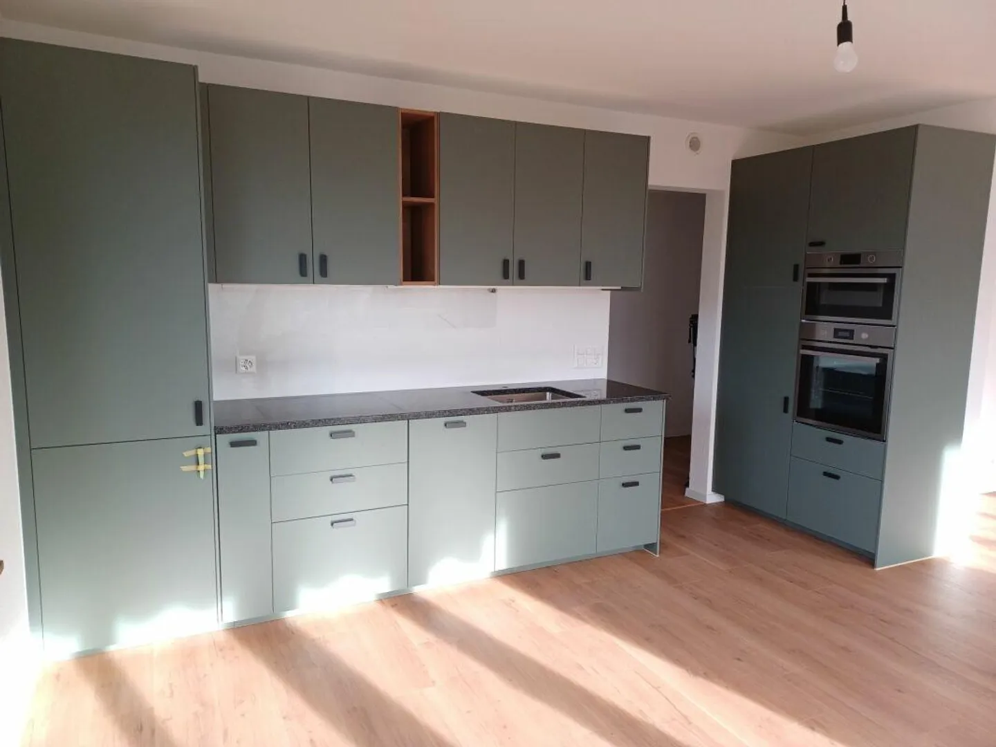 NEU! 3 1/2-Zimmer-Wohnung in Hünibach am Thunersee - Foto 3 von 11