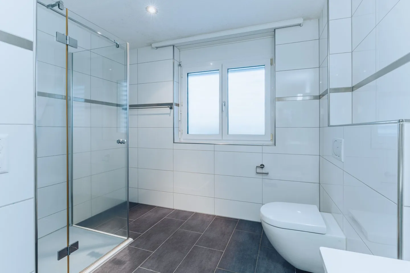 Appartamento 4.5 locali in una zona tranquilla con vista sul verde - Foto 11 di 16