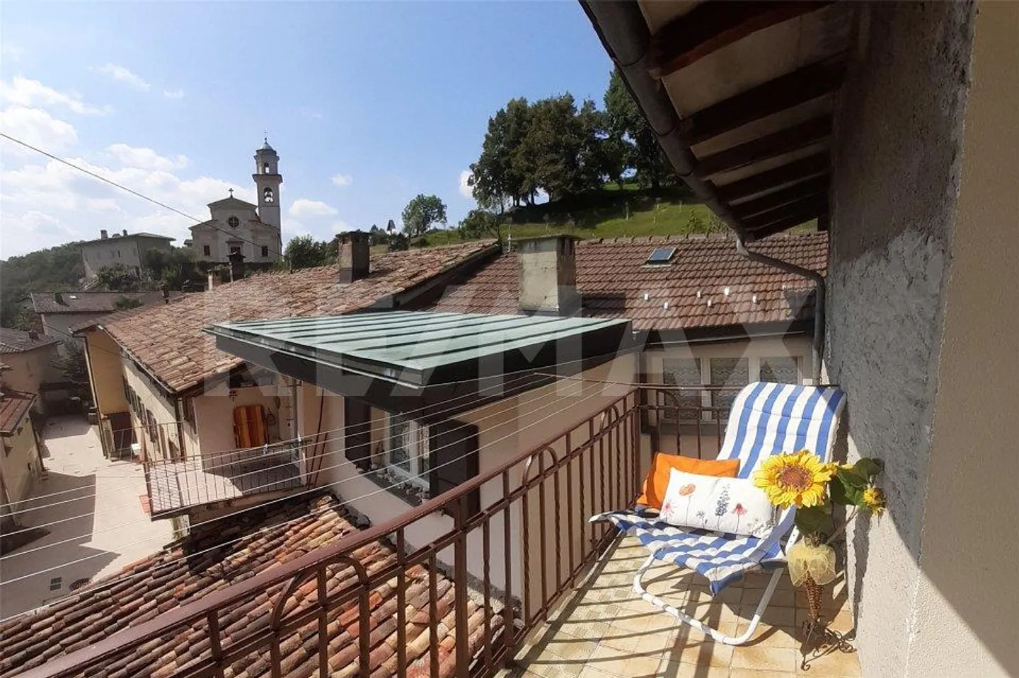 Appartamento 4 locali - Foto 1 di 10