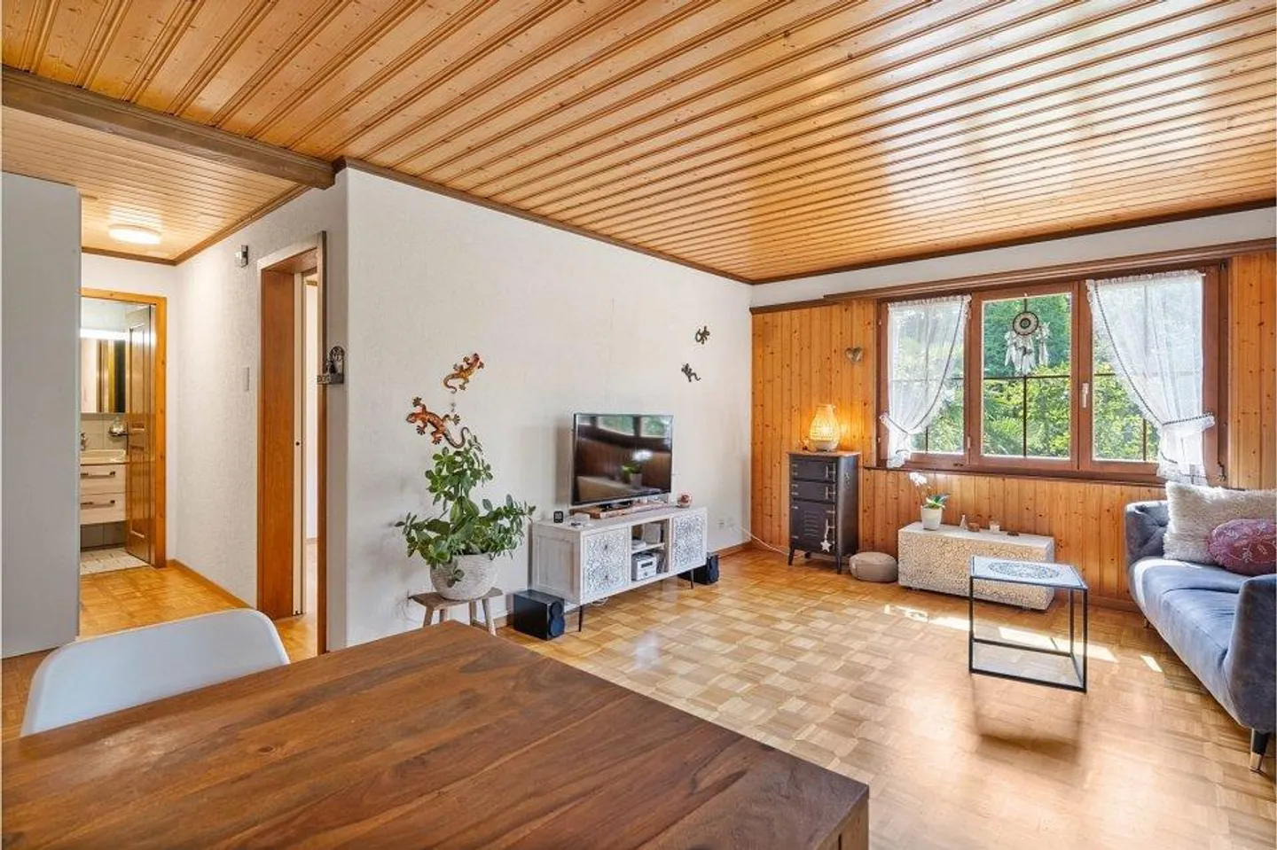 Appartement 4.5 pièces - Foto 1 von 6