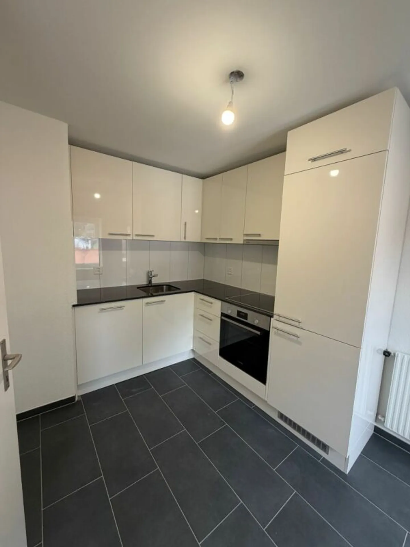 Charmante Renovierte Wohnung - Foto 1 von 5