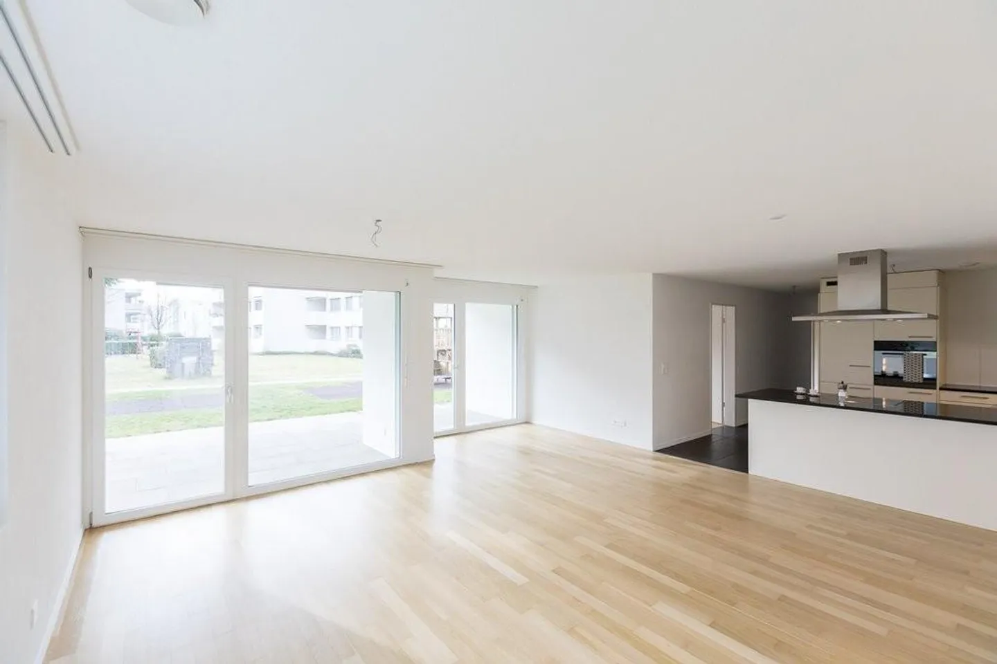 Family apartment seeks new residents - Photo 1 of 8