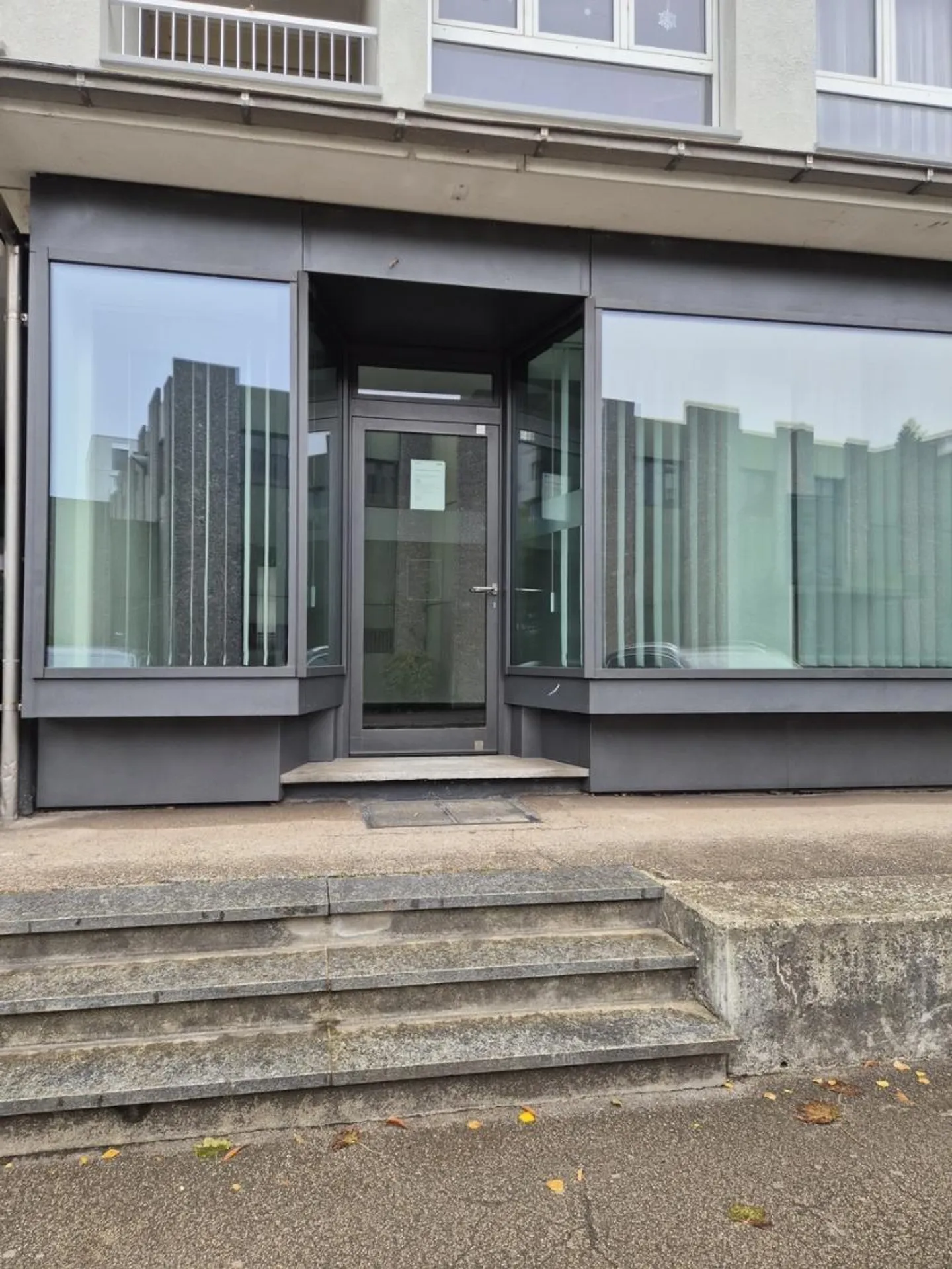 Superficie di vendita di 163 m2 - Foto 1 di 8
