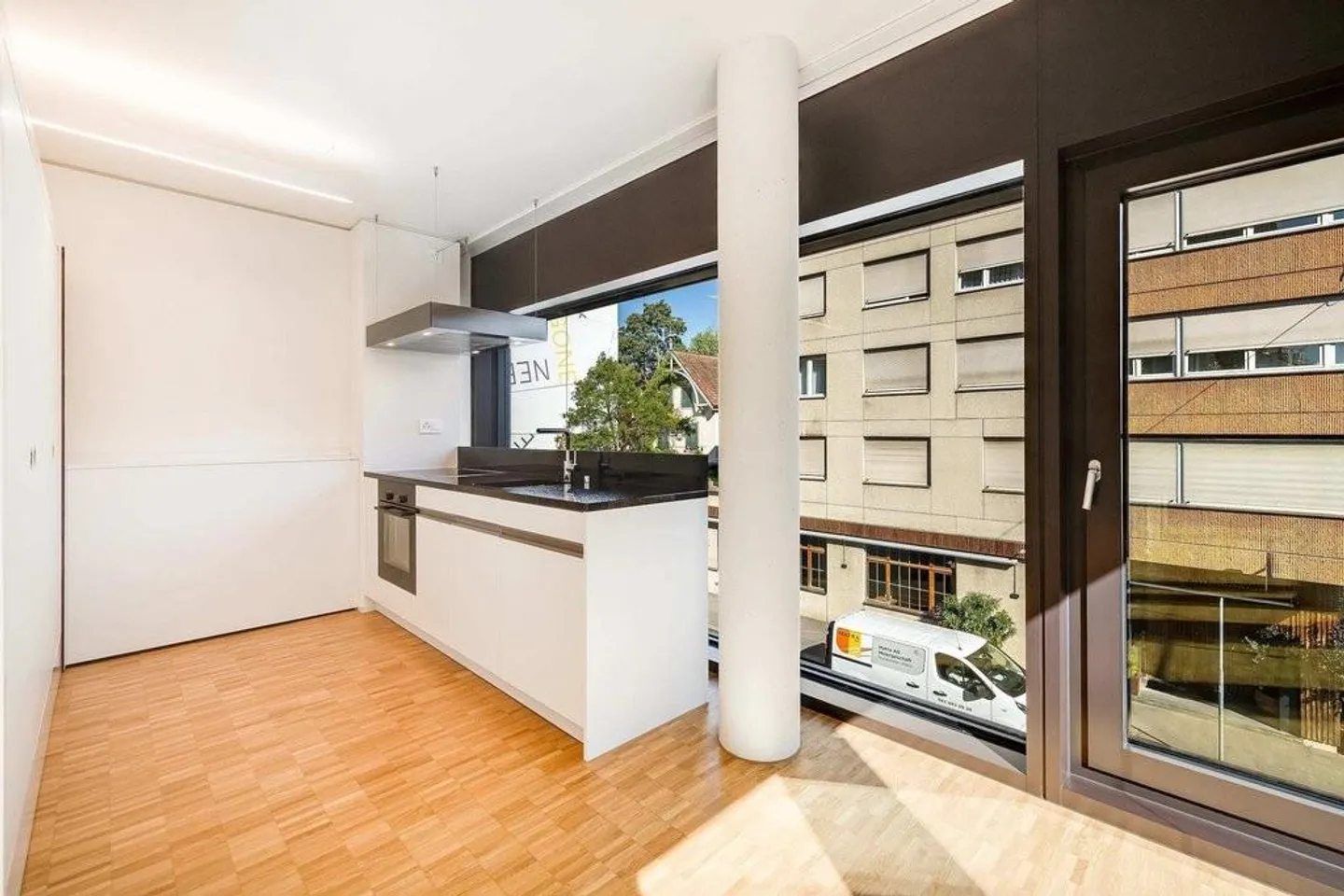 Exclusive Apartment in Basel - Prestige & Elegance - Photo 8 of 12