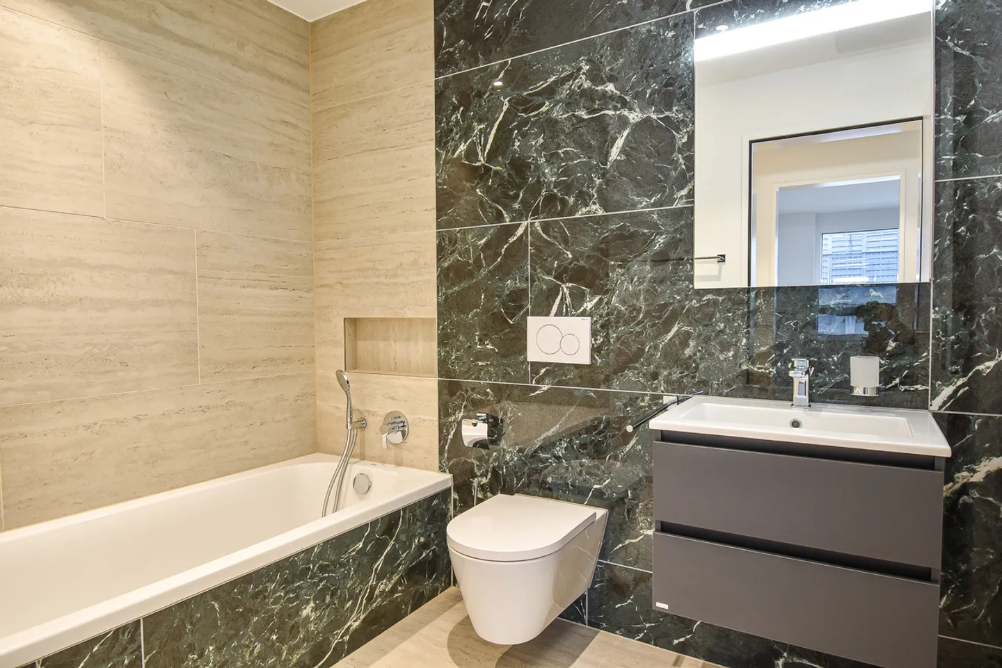 Appartamento in vendita - Foto 12 di 13