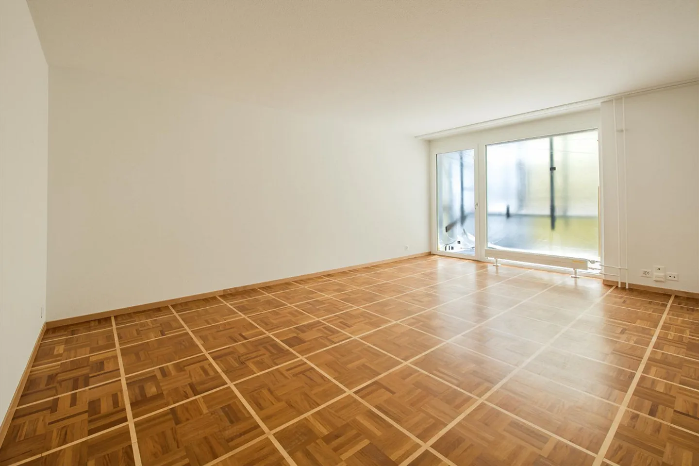 Appartamento moderno con 3 camere in un quartiere residenziale popolare - Foto 2 di 9