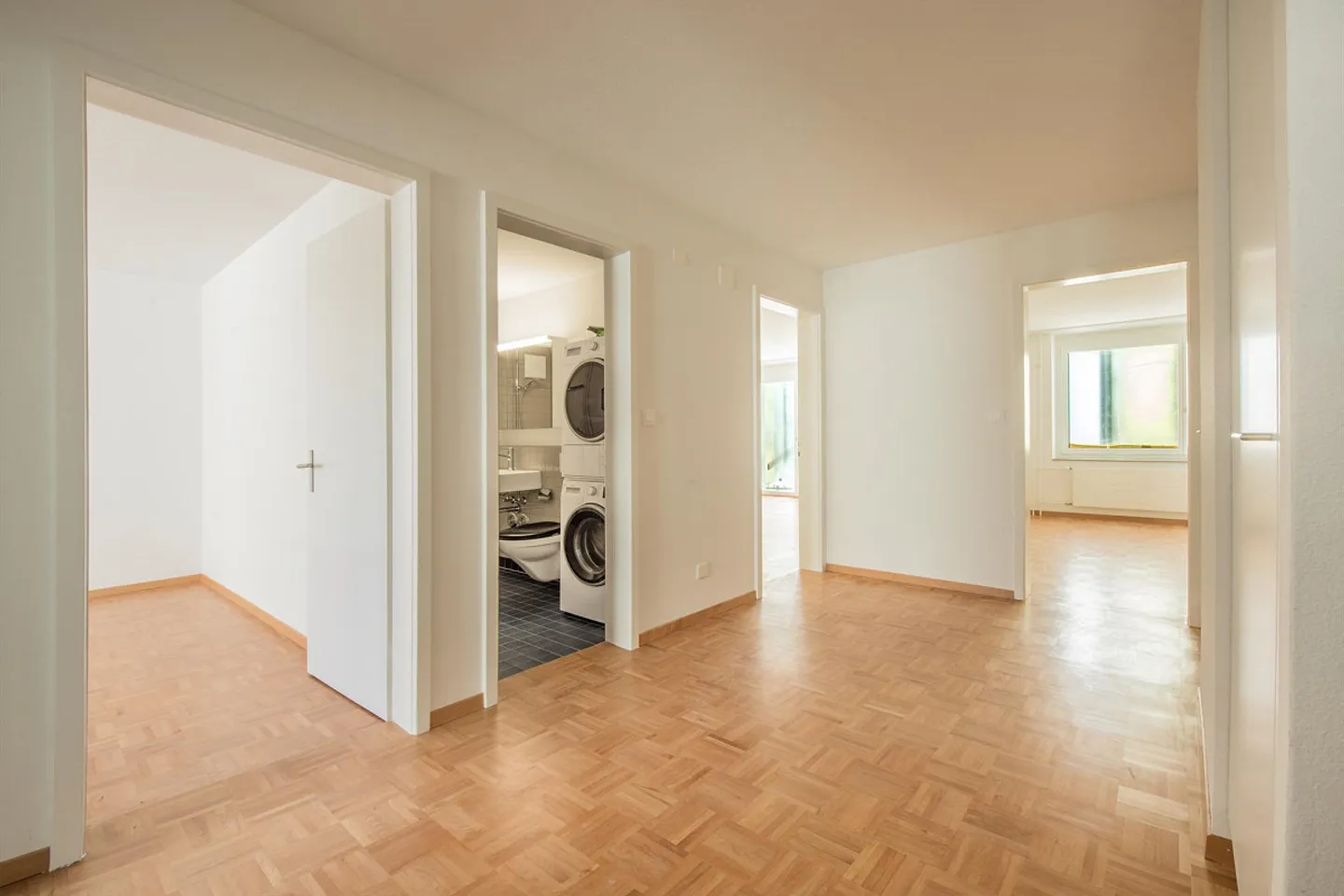 Appartamento moderno con 3 camere in un quartiere residenziale popolare - Foto 5 di 9