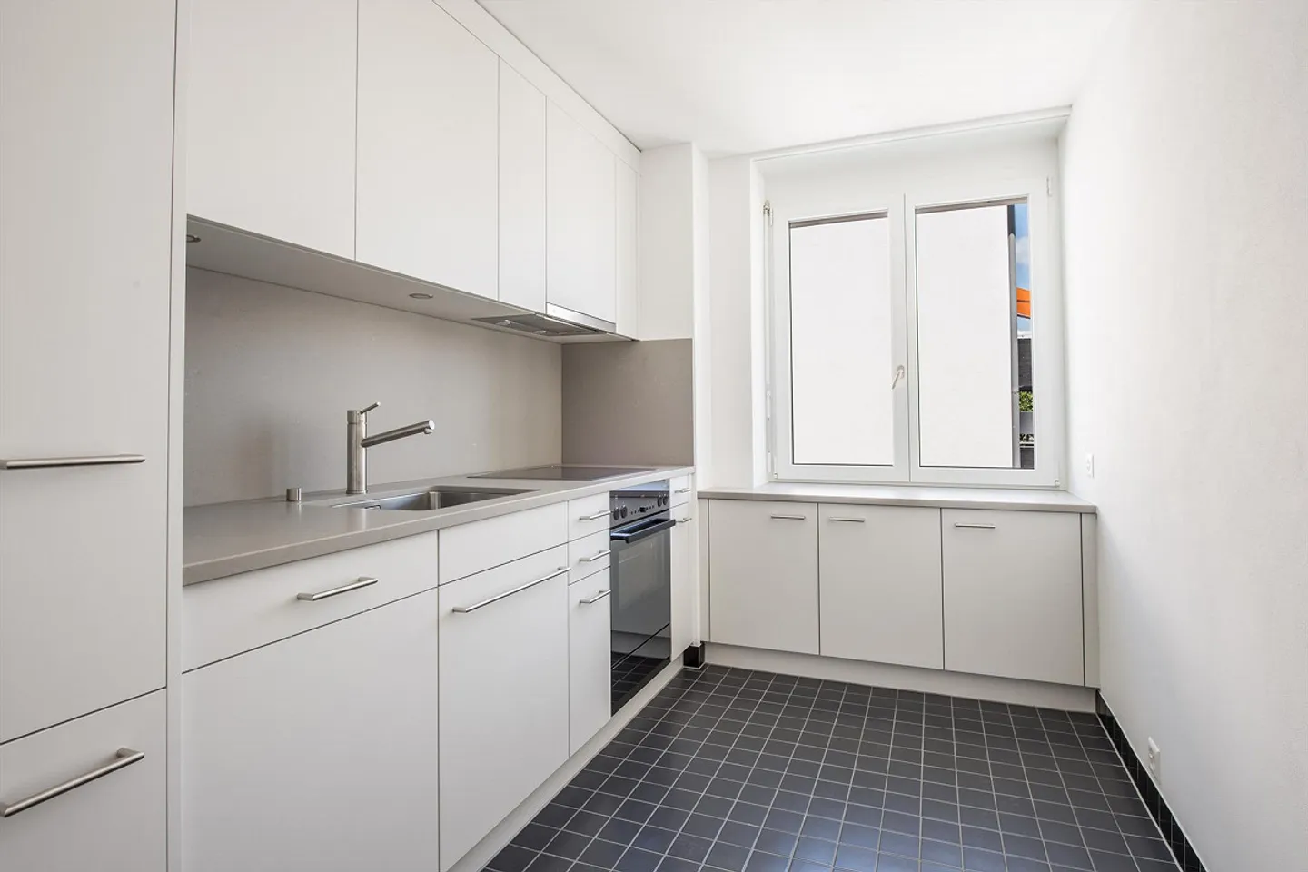 Appartamento moderno con 3 camere in un quartiere residenziale popolare - Foto 7 di 9