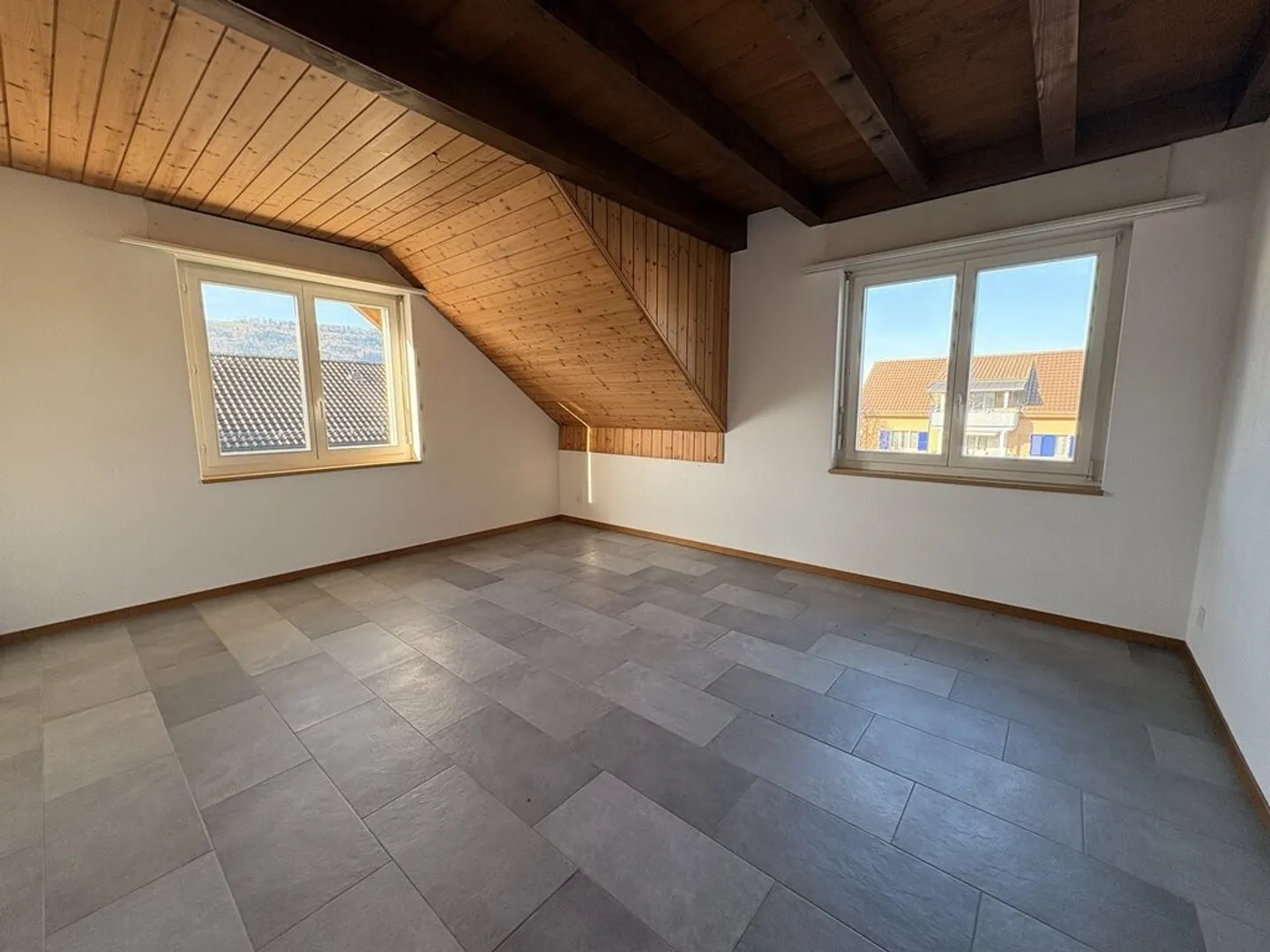 4-room apartment - Photo 3 of 11