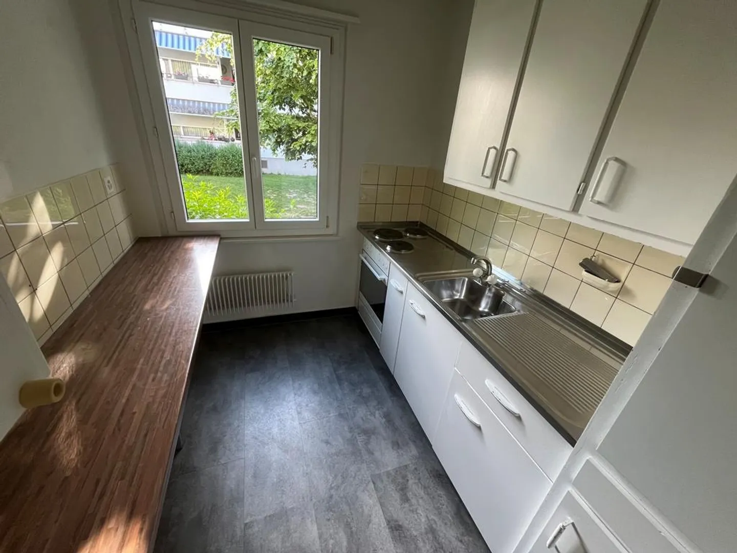 Appartement 4 pièces dans un emplacement calme directement près de la piscine Weiermatt - Photo 3 sur 10